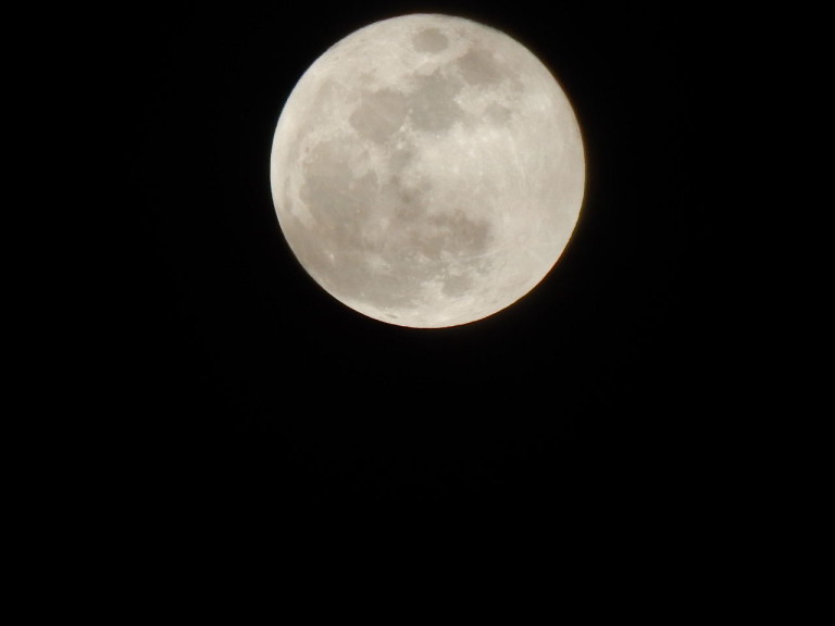 February’s Snow Moon