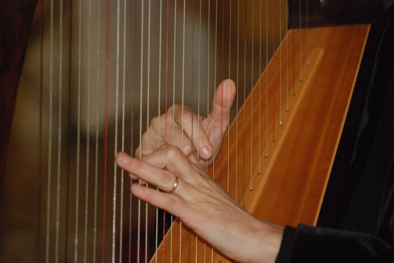 The Ballad of the Harp-weaver